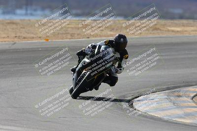 media/Feb-07-2025-CVMA Friday Practice (Fri) [[7034960ba2]]/4-Racer 4/Session 3 (Turn 8)/